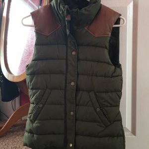 Army green vest